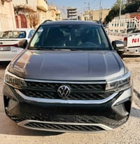 ڤۆلکسواگن تاوس 2024 مواسەفات S رەنگی نەوتی  ١٠ هەزار مایڵ ڕۆیشتوە  بێ ...