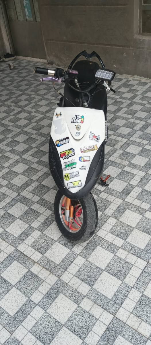 سلام عليكم ماكس للبيع بوشه 55لا نتقيص ولا تبخير ولا تجفيت شرط محرك صلف بكل وقت سعر 350بيه مجال ***********
