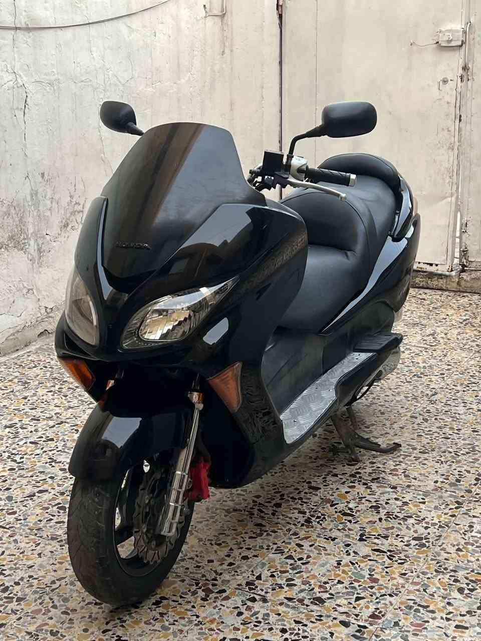 فورزا بصمه 0️⃣_9️⃣ كرستال دراجة كامله مابيه نقص كهربائيات كله شغاله اوراق موجوده السعر( مليون وميه
مكاني بغداد مدينه الصدر ***********
