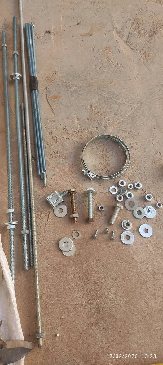 السلام عليكم ورحمه الله وبركاته
شلعة براغي وصمولات واشرات قفايص وزنهن 40كيلو 
الموقع الرضوية


**إذا كنت صاحب هذا الإعلان وتريد حذفه لأي سبب، رجاءا أرسل رسالة إلى الدعم الفني**