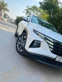 توسان خليجي موديل 22.رقم بغداد بسمي ماشيه 83 فول عده بني رامه بصمه تشغ...