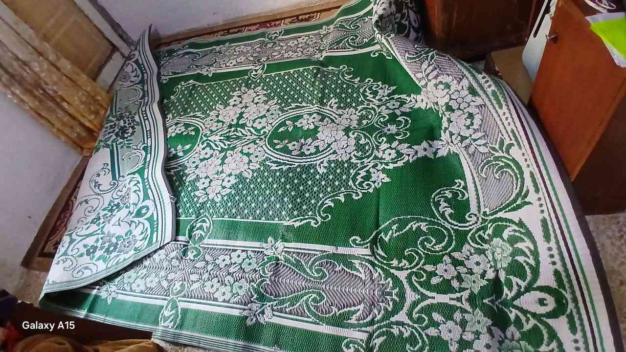 السلام عليكم
ثلاث ازواج مدات مع زوليه وحصير نظيفات ما بيهم اي ضرر العنوان بغداد زعفرانيه 
@إشارة


**إذا كنت صاحب هذا الإعلان وتريد حذفه لأي سبب، رجاءا أرسل رسالة إلى الدعم الفني**