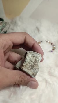 بلاشي • هدية • مجهول