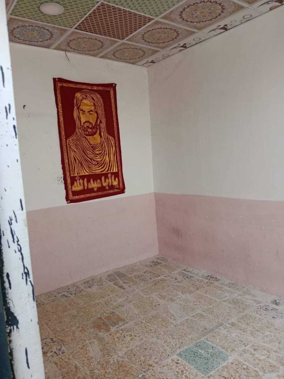 للايجار ٥٠م   دلاليه ع ماجر

  قرب سكله الكرعاوي يم شارع الزوار 

 يحتوي على غرفه و وصاله ومطبخ  وصحيات

السعر  125 قفل


**إذا كنت صاحب هذا الإعلان وتريد حذفه لأي سبب، رجاءا أرسل رسالة إلى الدعم الفني**