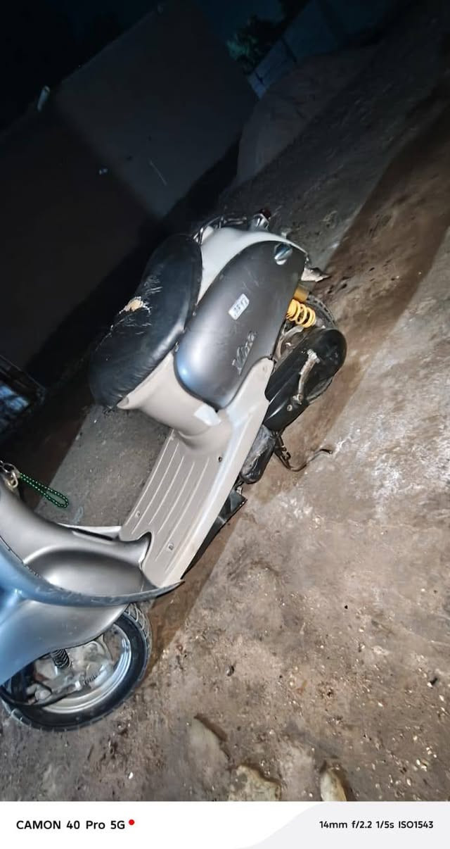 سلام عليكم ورحمة شباب عندي دراجه ستين كلاسك فحل  للبيع رايده 200 الدراجه سلف مو شغال هندر اشاير هورن شغال المكان بغداد سبع قصور***********
