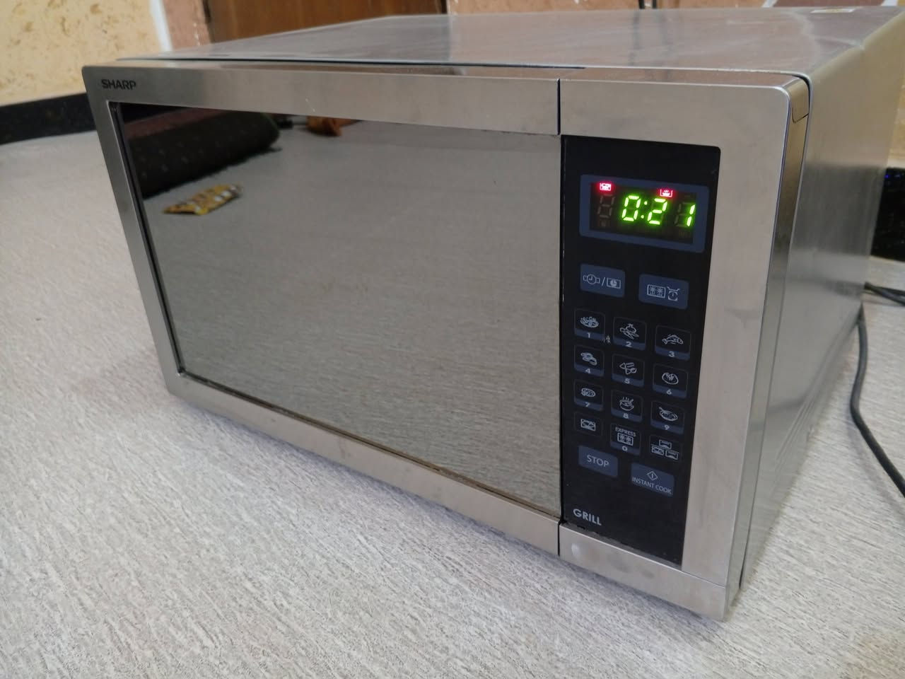 مايكرويف نوعيه شارب نظيف شرط الشغل حراره عاليه مابي اي مشكله وضمان حجم 28 لتر السعر 60 الف العنوان البصرة المطيحه فرع مناوي لجم


**إذا كنت صاحب هذا الإعلان وتريد حذفه لأي سبب، رجاءا أرسل رسالة إلى الدعم الفني**