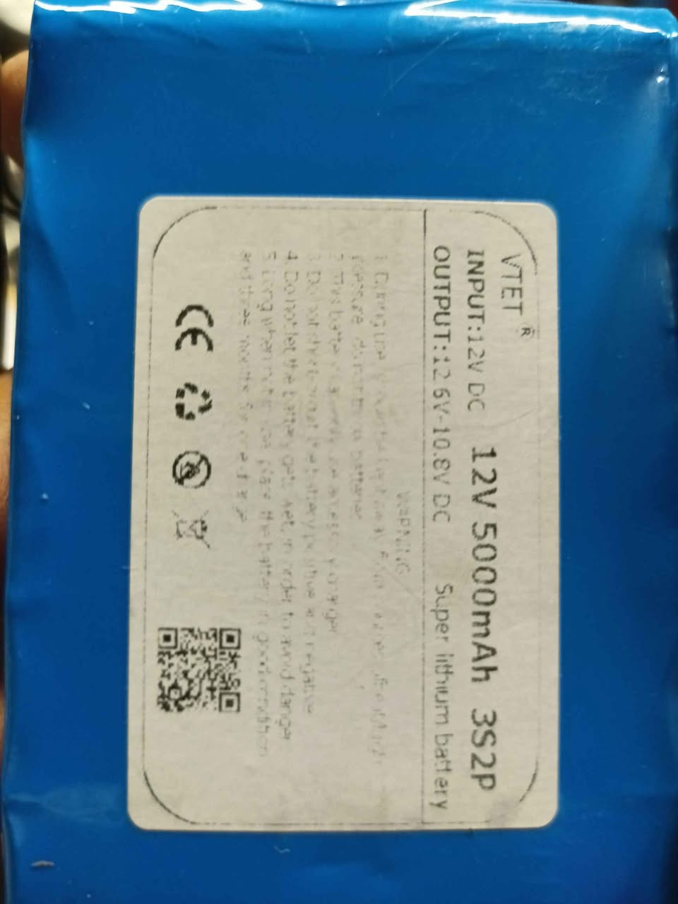 بطارية ليثيوم قابلة لإعادة الشحن من نوع VTET، وتستخدم لتخزين الطاقة للأجهزة الإلكترونية.
النوع: بطارية ليثيوم فائقة (Super Lithium Battery).
الجهد الكهربائي: إدخال 12 فولت DC، وإخراج يتراوح بين 12.6 فولت و 10.8 فولت DC.
السعة: 5000 مللي أمبير في الساعة (5000mAh).
التكوين: 3S2P (مما يعني 3 خلايا على التوالي و 2 على التوازي). بغداد, العراق


**إذا كنت صاحب هذا الإعلان وتريد حذفه لأي سبب، رجاءا أرسل رسالة إلى الدعم الفني**