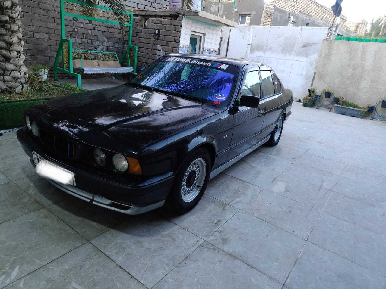 سلام عليكم للبيع او للمراوس BMWموديل 1993رقم اربيل سنويه 2030 تحويل ثاني يوم 
مكينه وكير خير من الله مسكر فانوص غرفتها جديده سياره حلوه ومرتبه للستفسار لاتصال على الرقم ***********
