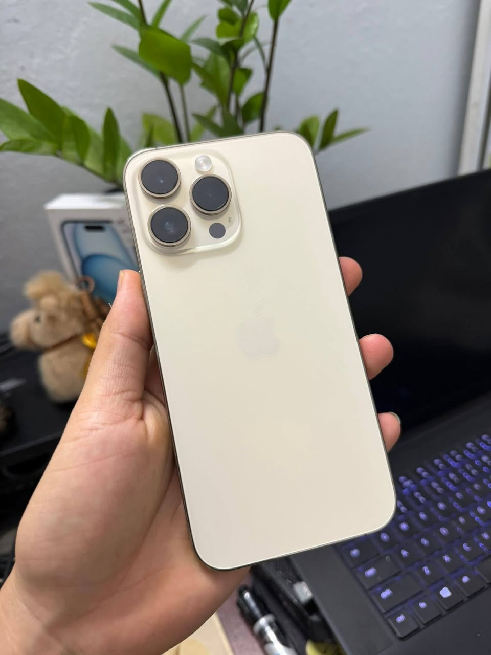 يعلن مكتب FM للموبايل عن توفير جميع انواع أجهزة الموبايلات جديد و مستعمل.. بنظام الضمان كل الأجهزه وياها ضمان شهرين.. انسب الأسعار تجدونها لدينا
العنوان أربيل قرب القلعه سوق الموبايلات كوتري سلام
يوجد خدمة توصيل
اخواني واخواتي المحافظات العزيزه للتنويه.. الي يحب يزورنا للمحل اهلا وسهلا.. والي يريد تلفون توصيل قبل ما يطلع التلفون.. استلم نصف المبلغ لضمان حق البيع


**إذا كنت صاحب هذا الإعلان وتريد حذفه لأي سبب، رجاءا أرسل رسالة إلى الدعم الفني**