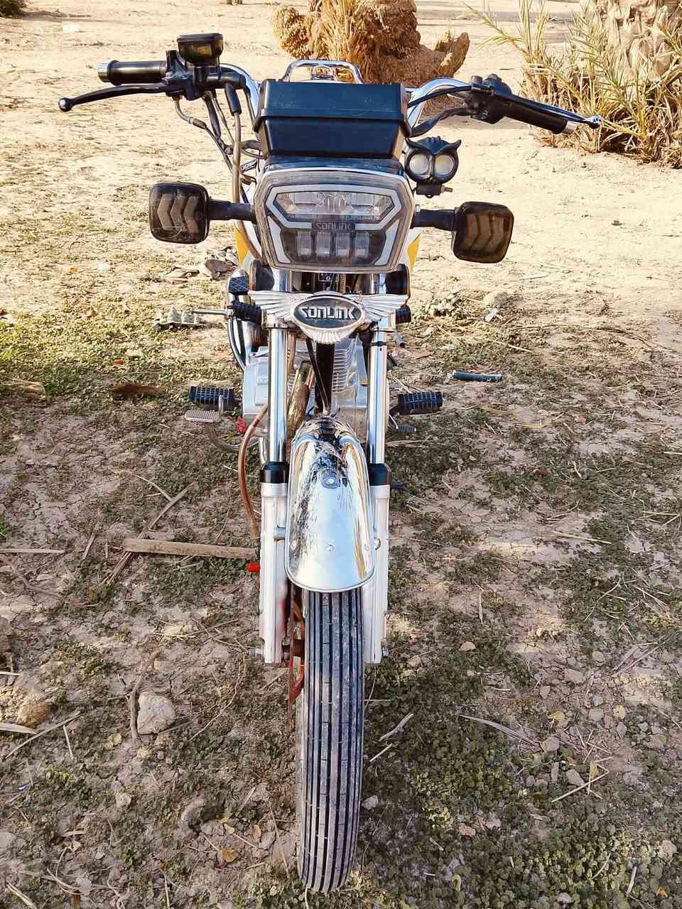 سلام عليكم درجة البيع موديل 24 مكفولة كفالة عامة السعر 675 وبية مجال اتصل  
***********
