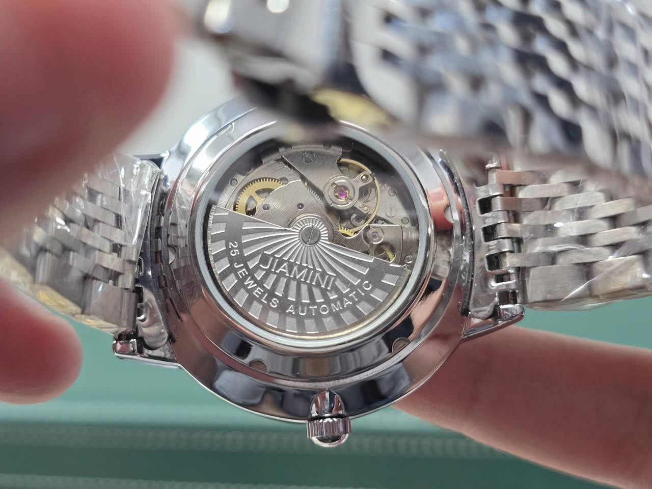 (((مزاد يبدأ من 30 ألف، ينتهي بـ 5 صباحًا.)))
ساعة ماركة JIA'MINI من أمازون.
ماكينة أوتوماتيكية مقاومة للماء، أميال لومينوس.
زجاج زفير مقاوم للخدش والصدمات.
تصميم مميز (تفاصيل داخل الفيديو).
مكاني كربلاء (متوفر توصيل).


**إذا كنت صاحب هذا الإعلان وتريد حذفه لأي سبب، رجاءا أرسل رسالة إلى الدعم الفني**