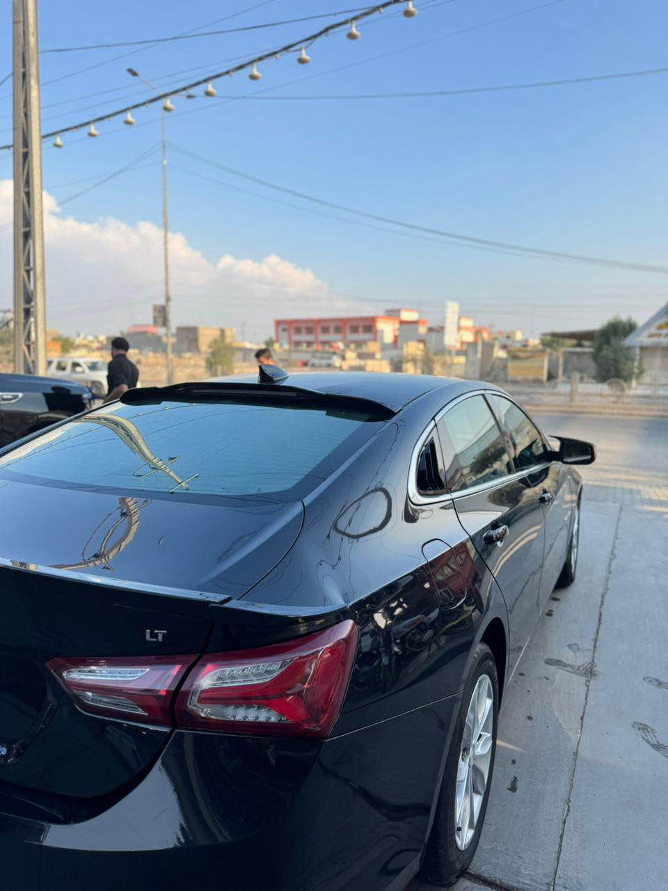 السلام عليكم 
ماليبو 2022 وارد امريكي معوقين كربلا اللون اسود
اربعه سلندر 1500تيربو 
كير ومكينه كفاله 
ماشيه 85 الف 
مواصفاتها: تحكم ستيرن تثبيت سرعه وشاشه جبيرة كاميره خلفيه تبريد خلفي كشنات كهربا 
 ضربتها من امريكا 
تبديل : جاملغ ايسر 
الصبغ : ربع البنيد وباب السايق  والمدكر الخلفي
*********** 

السعر 115 وبيها مجال للطيبين البصرة, العراق
