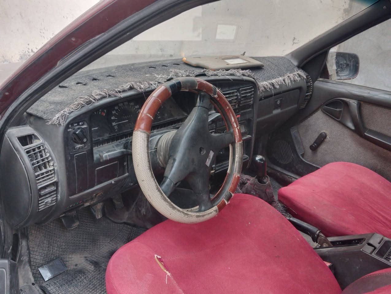 سلام عليكم اميكة جنطه للبيع سنوية مشروع وطني 30 شرط تحويل سيارة محرك مجفت كشر نص عمر مال بيت سعر 25 وبيها مجال***********
