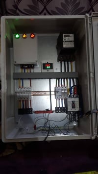 اشتغل بوردات وسيطرات شغل مضمون ومتلكه مثله العنوان بغداد مدينه الصدر 0...