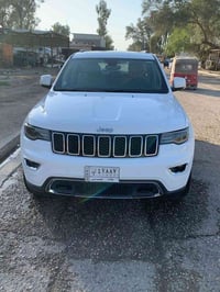 جيب كراند شيروكي  مديل ٢٠١٩ ليمتد خليجي وكالة هارلم   فول مواصفات بصمة...