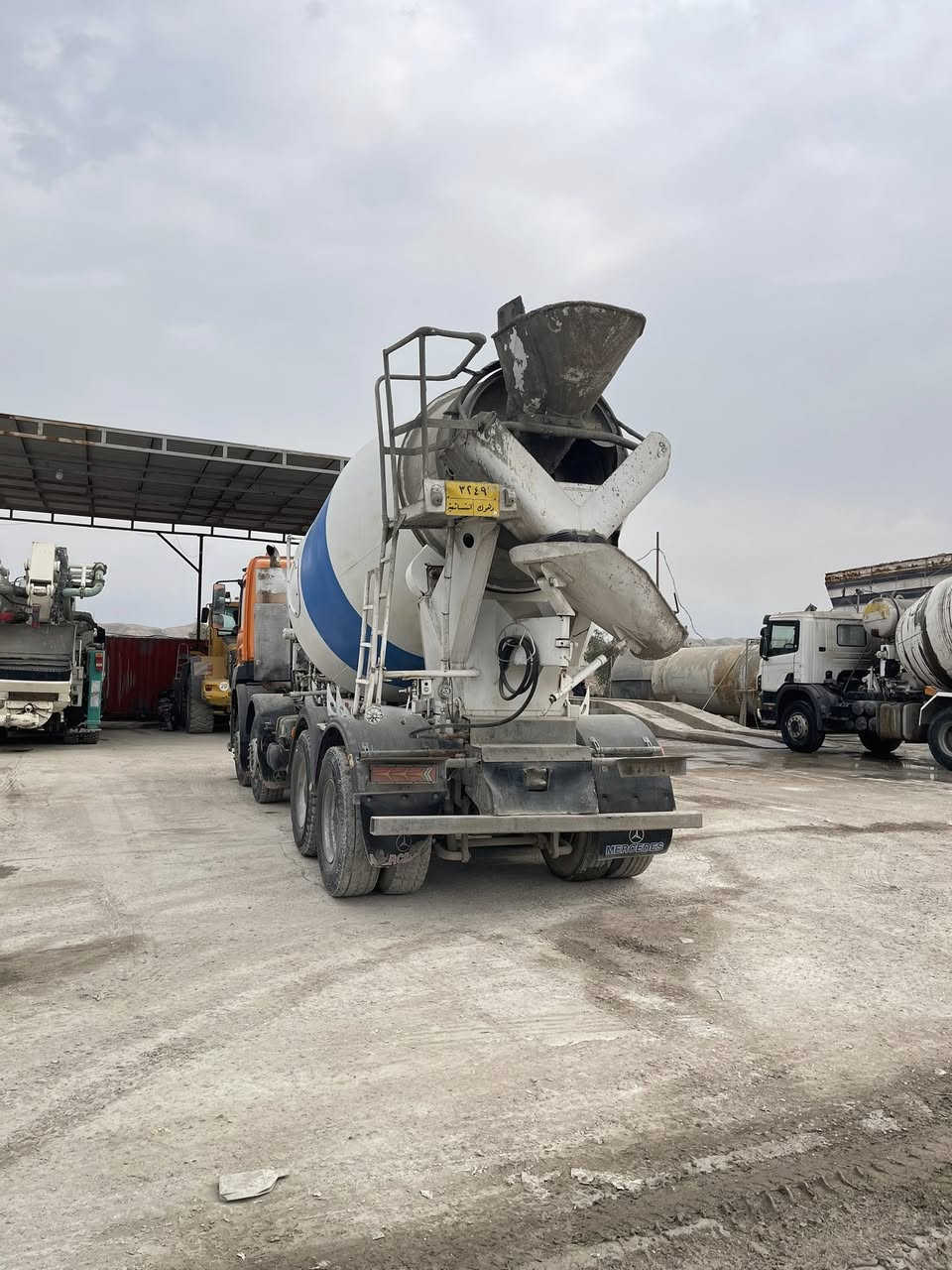 للبيع : خباطة اكسور الماني
موديل 2005 10 متر 
نظيفة وجاهزه شوفة عينك
سعر 50،000 دولار وبي مجال بسيط 
***********
