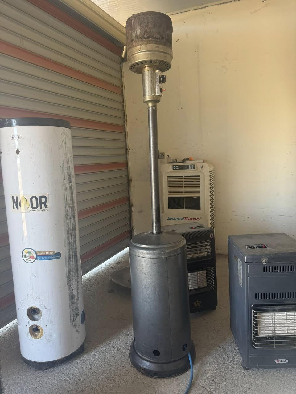 ‏كيزر أصلي 200 لتر صوبة عمودية غازية مكان كنعان ***********
