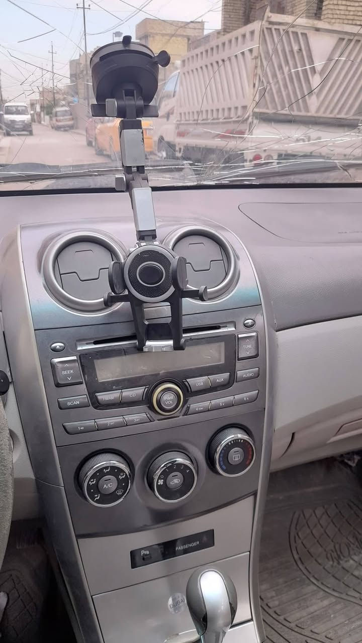 السلام عليكم تم إعادة النشر بسبب المماطلة بالسعر لبعض الناس الي ميشتري بس يعامل ويرادلة وقت وطول خلك السيارة كدامك بالصور موديل ٢٠١٥ كير مكينة محور غرامة وهيئة مصفرة عيبهة الوحيد يراد ادامة للمكينة والسعر قبل جان ٣٨ وهسة لان اني متوازي على بيعتها ٣٣ ورحمه الوالديكم بس الشراي يتصل والي يريد يعمر ويبيع هم بيها استفادة ***********
