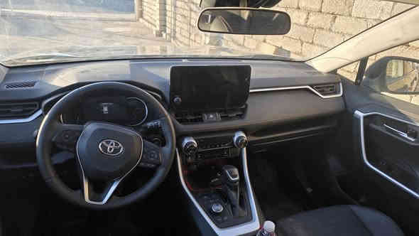 بسم الله الرحمن الرحيم 
راف فور هايبرد  2023 TRD
2023 Toyota RAV4, Trd Off Road
رقم الشاصي 2T3S1RFV7PW385608
محرك 2.5 
ماشيه 3000ميل
العنوان الزاب اصبيح
للاستفسار عن السعر الاتصال 
☎️***********
جيك السياره وخابرني 
السعر 195 ورقه وبيها مجال
