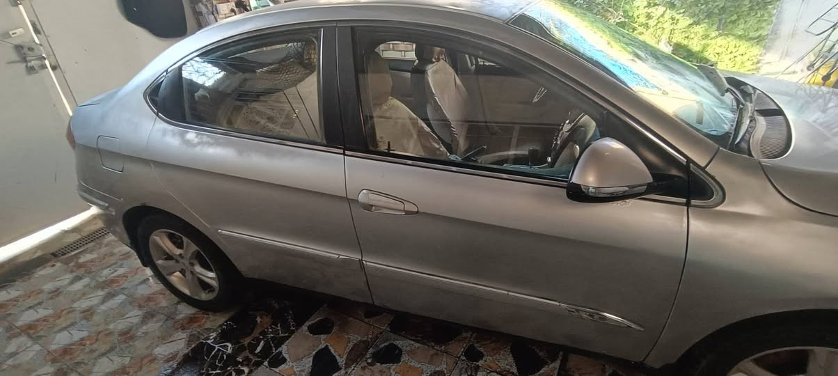 شيري A3موديل2013رقم قادسية فول مواصفات استيرن كهربائي مال النتر قفل مركزي ضد السرقة تدفئة تبريد تحكم ستيرن شاشة كامرة ويل كب 16 مانع انزلاق  فتحة وبيهة هواي مواصفات  مكانها بغداد رقم الماني *********** بغداد, العراق
