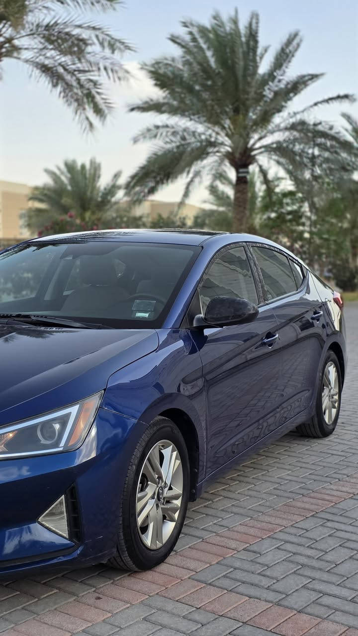 السلام عليكم سيارة النترا موديل 2019 رقم معوقين كربلاء بتاريخ 6/6/2026 تصبح حره 
السعر 120 ورقه وبيه مجال  
حادثه تبديل بابين نفس اللون 
للاستفسار الاتصال ***********
