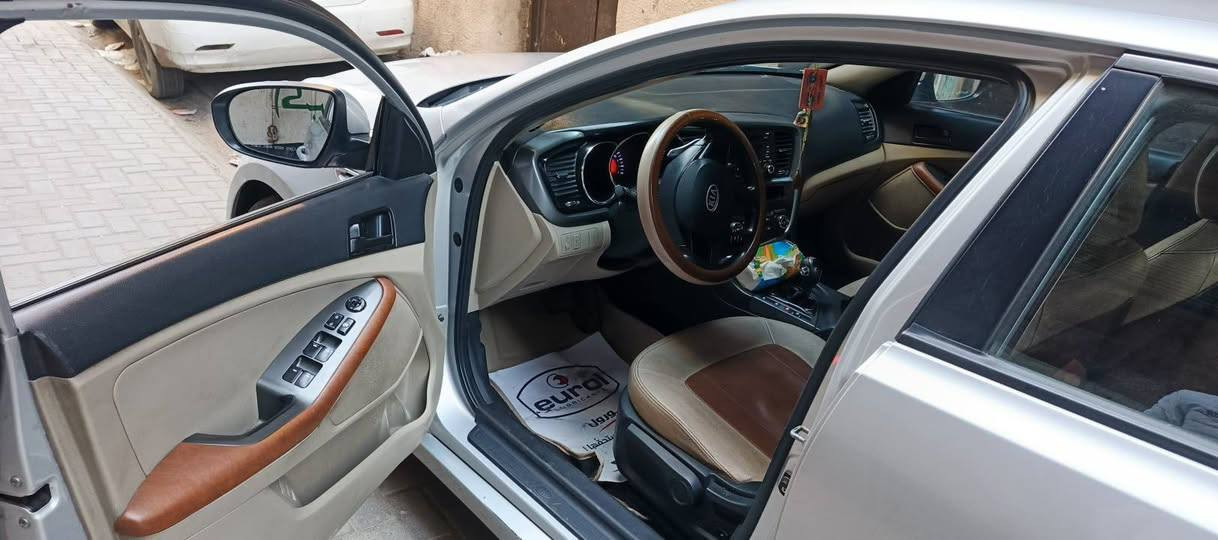 السلام عليكم
اوبتيما خليجي محرك ٢٠٠٠ كير مفتوح لغرض تبديل الفلتر قبغ ولفات مفتوح لغرض تبديل الواشر بيها بارد كير مكينه بلادي

السعر 120

*********** بي واتساب
