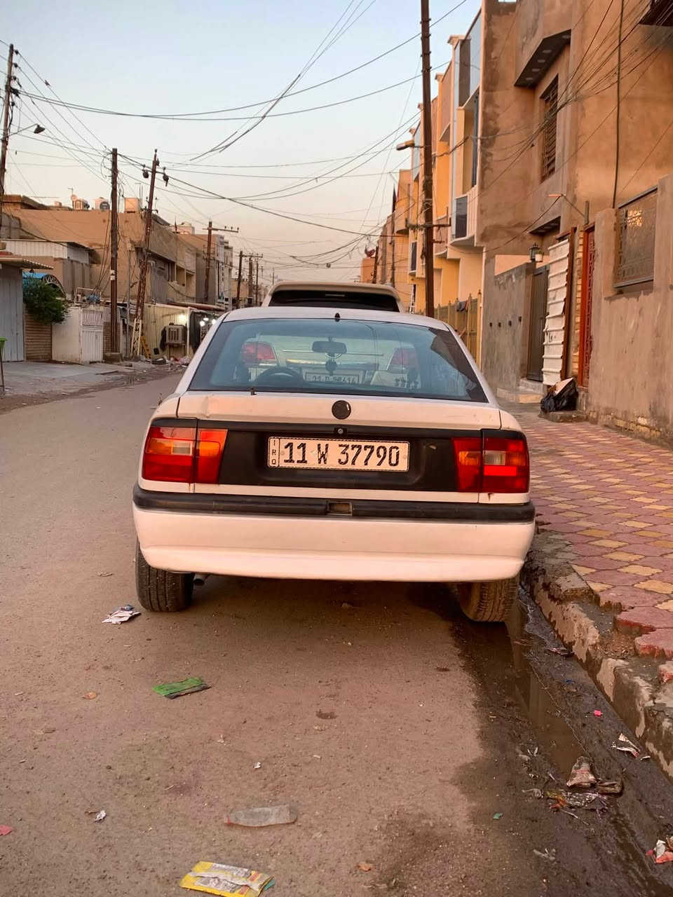 وبل فكترا 94 محرك 20 السياره حلوه يرادلها ترتيبات محرك وكير كفاله السياره اصل بيها تبريد بس نقص راديتر تبريد باسمي تحويل مباشر السعر 32 قفلها من الاخير المكان بغداد الجديده  ‭***********‬
