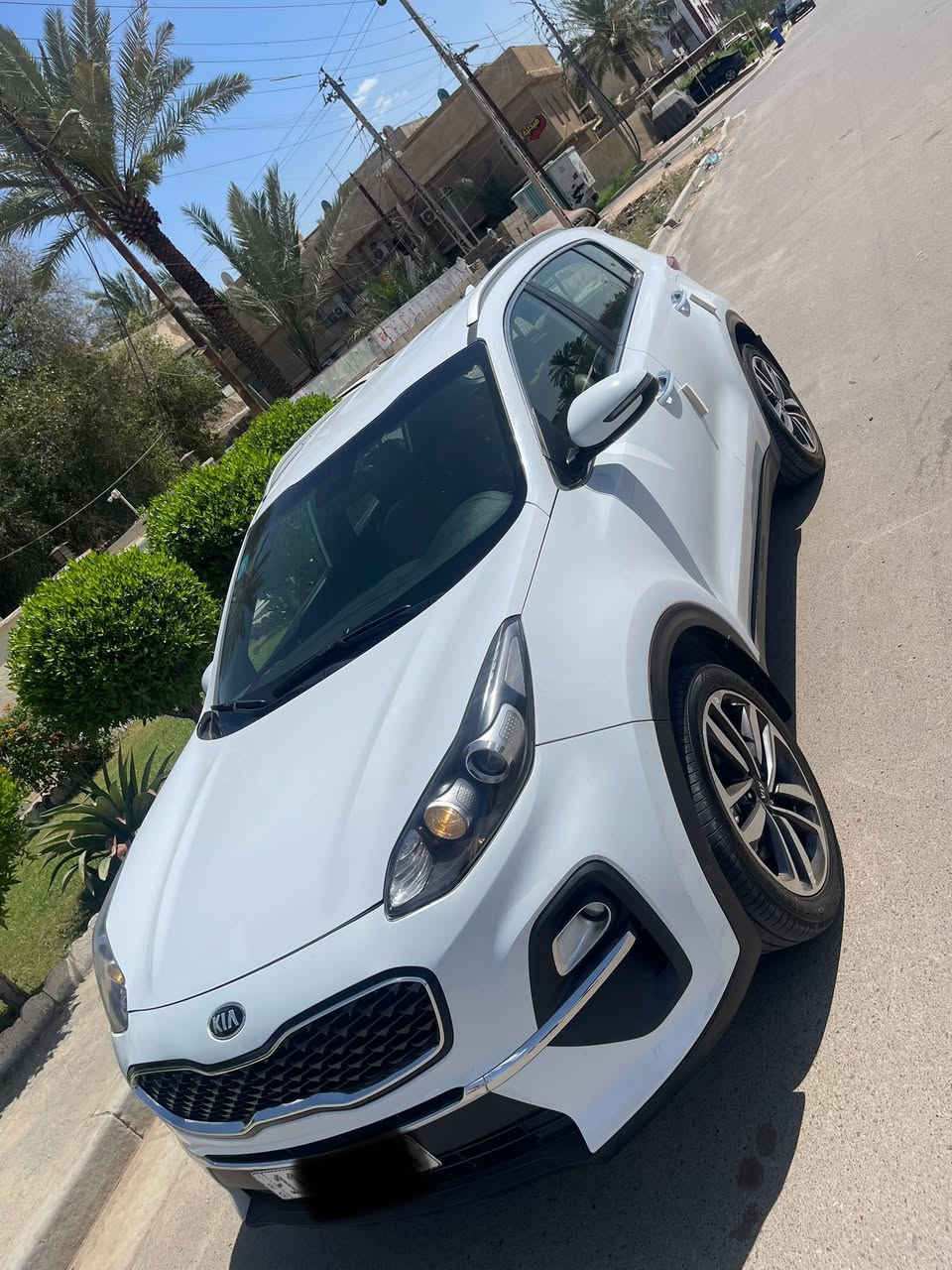كيا سبورتج 2021 رقم بغداد بسمي ماشية 79 الف وكالة الدولية مكفولة من الصبغ وتبديل بيها بارد بين البابتين كلش قليل مواصفات اريل نفكيشن داخل حمصي شاشة كامرة حساسات مري شفط تبريد خلفي فول تحكم ستيرن السعر 187 ورقة بيها مجال بسيط بغداد الطالبية ***********
