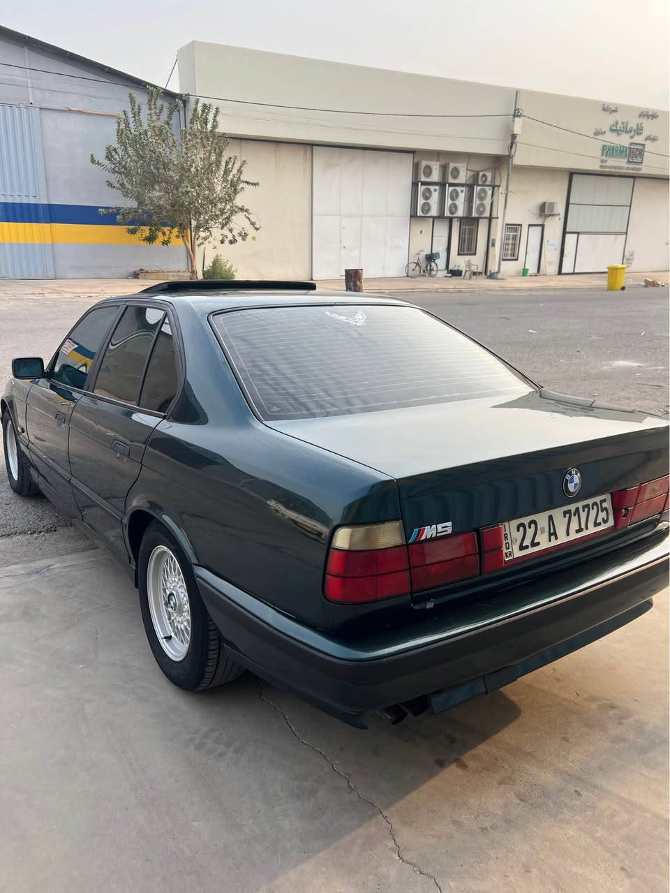 فرۆشتنی خیرا ١٩٩٥فول فول چوار تایەو ویلی لۆک تەبریت سارد🥶گەرم🥵جەمپەکی پیشی هەیە لایی سەکن ناویی گرتیە پانکە کارەبا سڵنسابیلاد بەشەرتی بەردی گزۆز *********** أربيل, العراق
