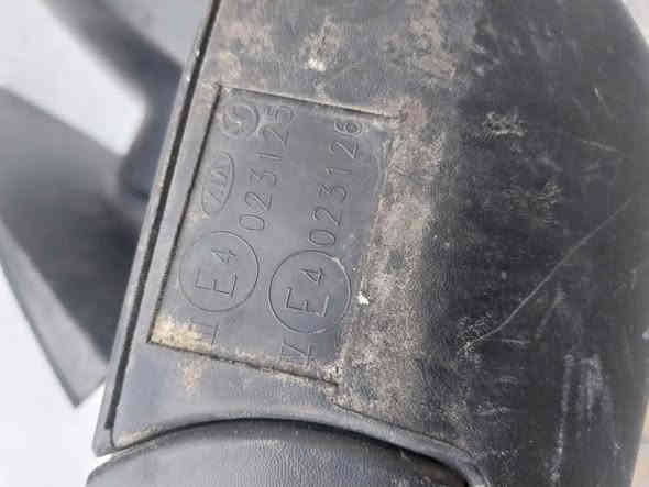 السلام عليكم ...                        
 زوج مرايات جانبية كيا بنكو اصلية مال حاوية. 
للاستفسار :- بغداد/كراج الخالدي  ساحة الطيران / الشارع العريض 
ابو علي / ***********
