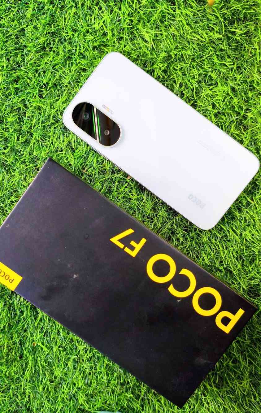 POCO F7 512GB
نظافة ١٠٠٪ ملحقات كاملة مكفول من كلشي الذاكرة ٥١٢ رام ١٢+١٢ بيع فقط مكاني نجف ويوجد توصيل السعر ٤٩٠


**إذا كنت صاحب هذا الإعلان وتريد حذفه لأي سبب، رجاءا أرسل رسالة إلى الدعم الفني**