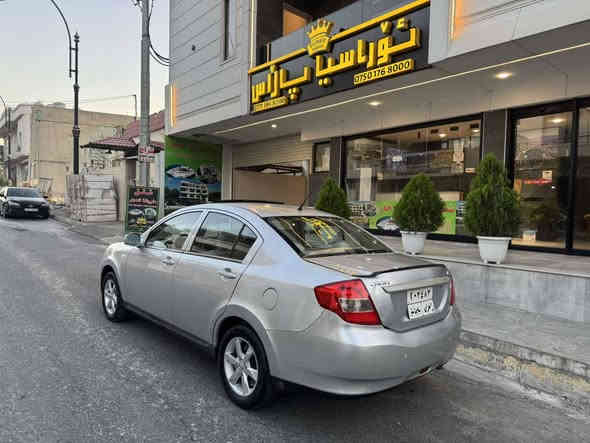 شێری A5 مۆدێل 2014
 سەنەوی و ژینگەی تا مانگی 3 ی 2026 تازەیە
تەنها سندوقی بۆیاغە بێ ناوگرتن 
سۆنەریم داناوە 
گێڕو مەکینەو تەبرید بەشەرت
تەحویل و غرامەو بڕاوەی بەشەرت
144 هەزار ڕۆیشتووە 
مواسەفات 
دەبڵ گێڕ ئۆتۆماتیک و عادی ٦ گێڕ مەرغوب
مەکینە ی بیلادی 
تەبرید ساردو گەرم مەزبوت
ناو زەرد .. سەقف سلایت 
ئەی بی ئێس و دژە خلیسک 
٤ جام کارەبا و ئاوێنە کارەبا
سوکان ڤۆلیۆم .. دەبڵ ئێرباک 
کوشن جڵد.. حاسەی دواوە
ویل کەپ 
سویچ کۆنتڕۆڵ و مەرکەزی 
٦٢ گەڵاو معامەلە لە قەزای دوکانم 
*********** یان *********** دخان
