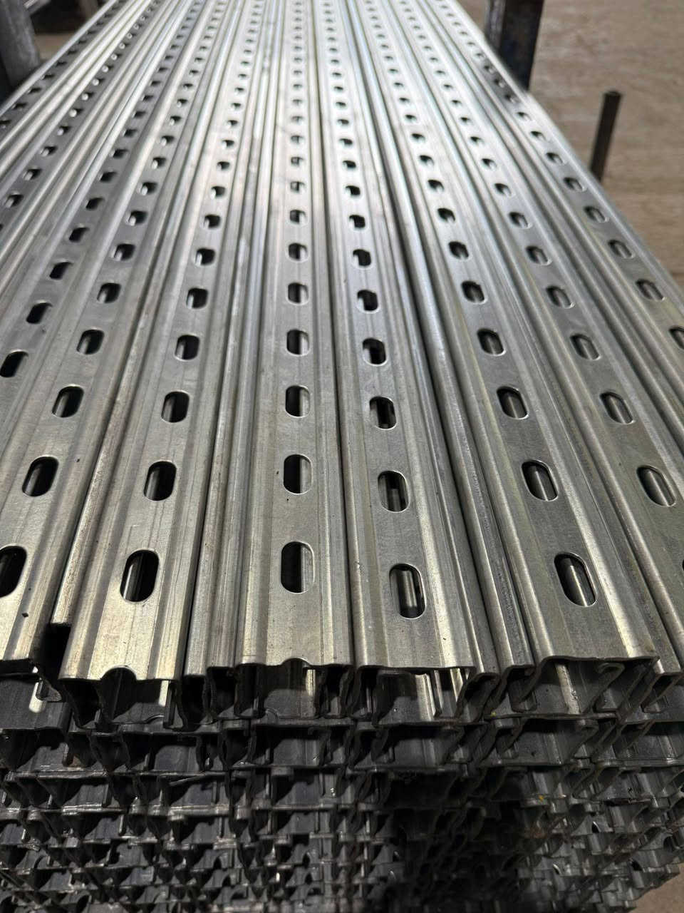 🔥 عرض مميز من بكسل سكيورتي 🔥

🟢 مكانو مغنيسيوم

السعر: 18,000 دينار مفرد
الجملة: 18,500 دينار

🟢 حديد لحام /40/04
السعر: 18,000 دينار

متوفر مفرد وجملة

📍 العنوان: بغداد – الغدير – شارع التوت
📞 رقم الهاتف: ***********

💬 للطلب والاستفسار: الاتصال أو المراسلة عبر واتساب

بكسل سكيورتي – الجودة والثقة بخدمتكم دائماً.
