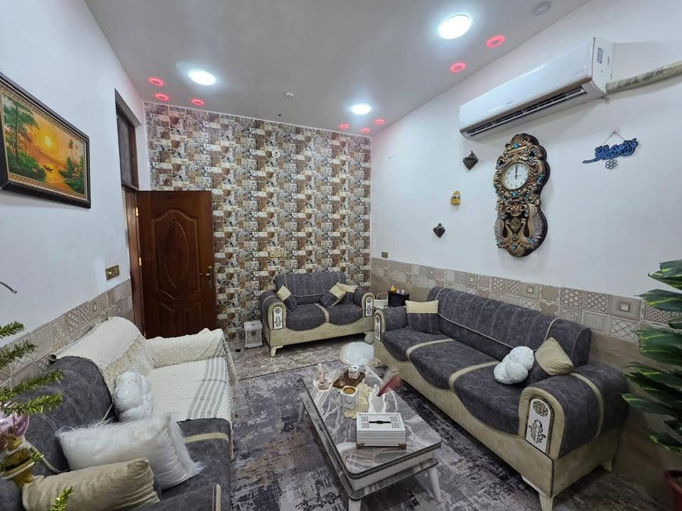 بيت للبيع كوت الجديده نزله اليوده المساحه ١٢٥ استقبال ومطبخ وهول وغرفه شارع عرض ١٥ اتصال عالهاتف***********@
