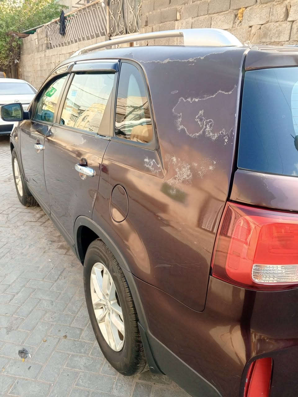 السلام عليكم..مراوس.فقط....   سورنتو موديل ٢٠١٤ وارد امريكا ٤ سلندر ٥ راكب سياره نضيفه مرشوشه كلير وجارد رقم بغداد ..مراوس بسورنتو ١٦ وفوك  للتواصل ***********
