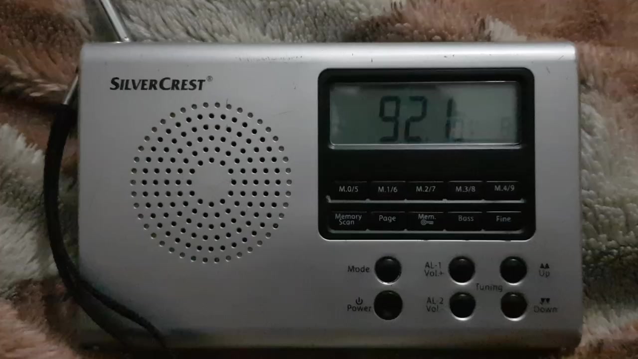 سلڤر كرست.. موجة fm سحب راقي جداً باقي الموجات شغاله صعوبه بتغير الموجه فقط!
شغال نظيف
الاريل بدلته اطول.. 
ابيع 30 الف


**إذا كنت صاحب هذا الإعلان وتريد حذفه لأي سبب، رجاءا أرسل رسالة إلى الدعم الفني**