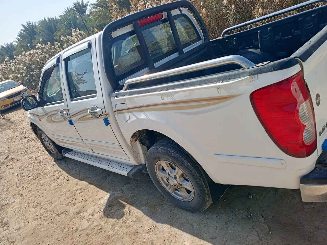 كريت. موديل 2015جاهزه محرك كير اكسل حداديه سياره حلوه احله من الصوره تكلب تقتنع ونتفق تراي للبصره كلشي شغال تبريد قايش وغازسعر80$ القاسم ***********
***********
