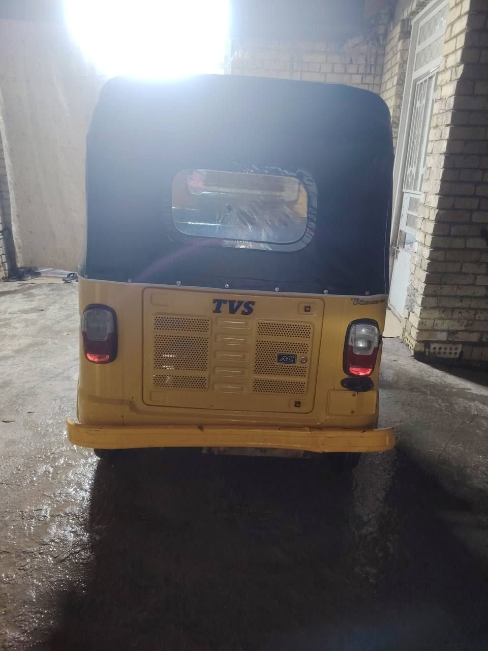 للبيع تكتك 2020محرك جديد 2025 سعر 4ونص وبيه مجال شعب حي البساتين***********
