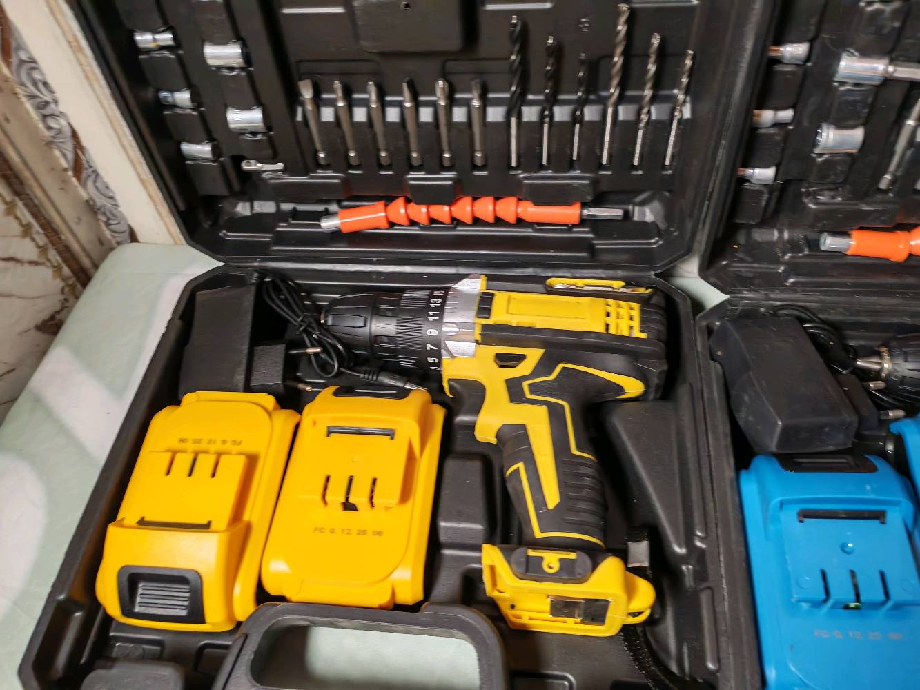 العنوان واسط مركز المدينة
دريلات شحن 4 قطع للبيع شلعة 