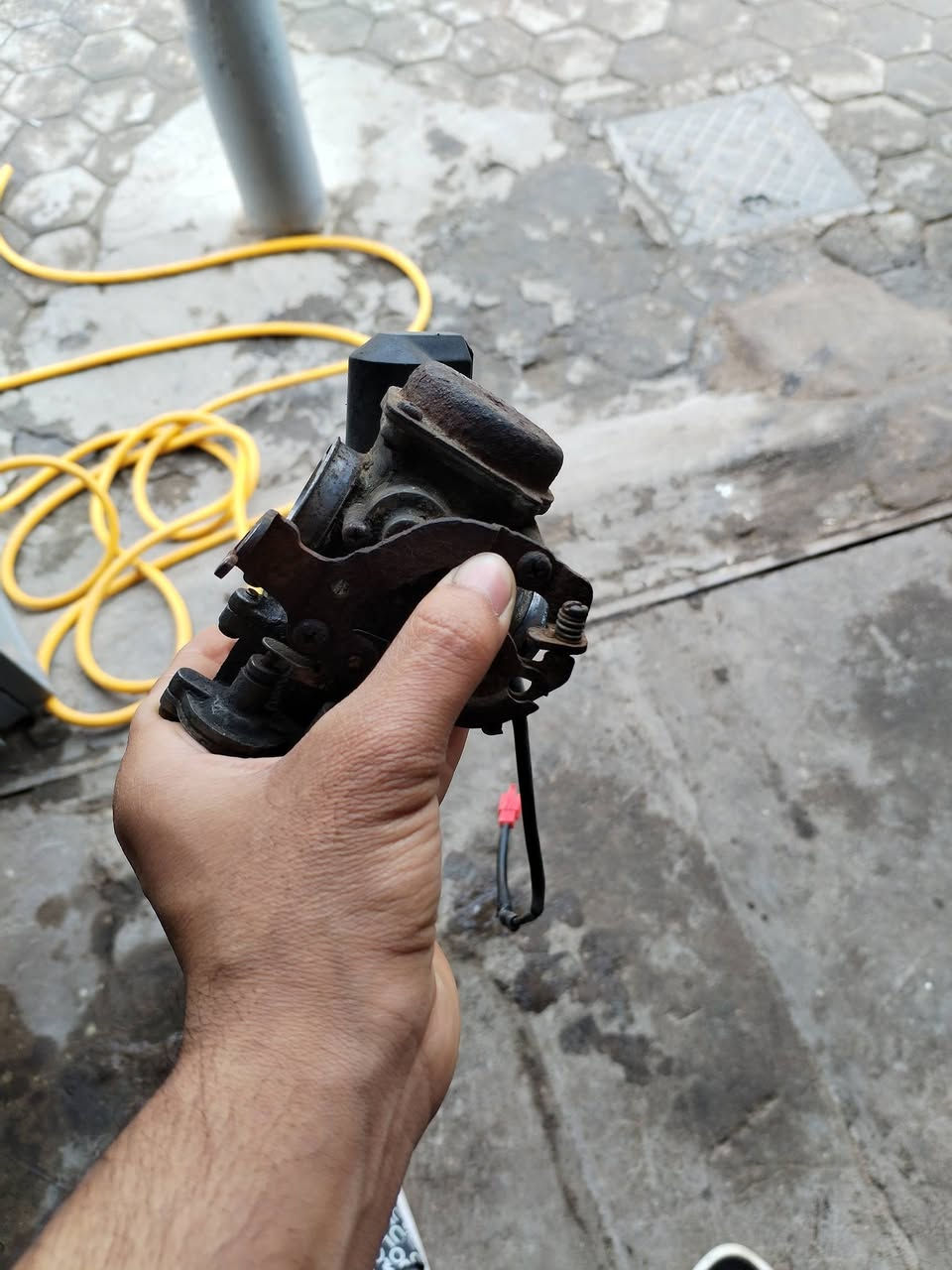 سلام عليكم
كابريته ماكس120للبيع مال تفصيخ عل فحص عكسيه للبيع شراي خاص💜


**إذا كنت صاحب هذا الإعلان وتريد حذفه لأي سبب، رجاءا أرسل رسالة إلى الدعم الفني**