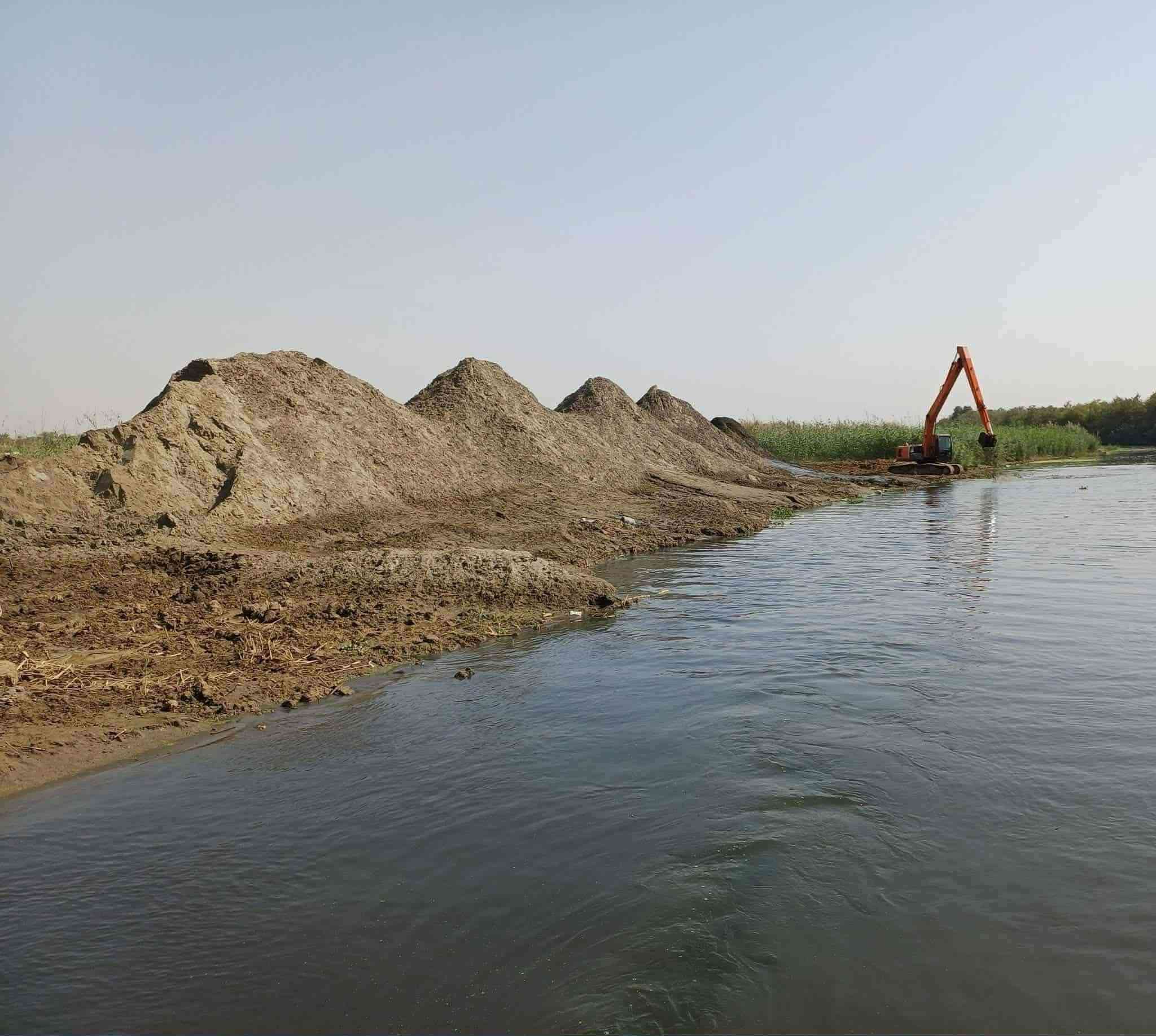 ( زميج حدائق زراعي + ثيل بأنواعها درجه اولى+ زميج تطبيك شتايكر - رمل مغسول - رمل مغربل - حصو اسود - حصو ابيض - سبيس - طابوك - تراب زراعة - تراب حديقة - جلمود - دفان - اسمنت بأنواعه وكذلك رفع الانقاض ب الياتنا للأستفسار ومتواجد واتساب 

*********** اسيا 💙 

*********** عراقنا 💚
