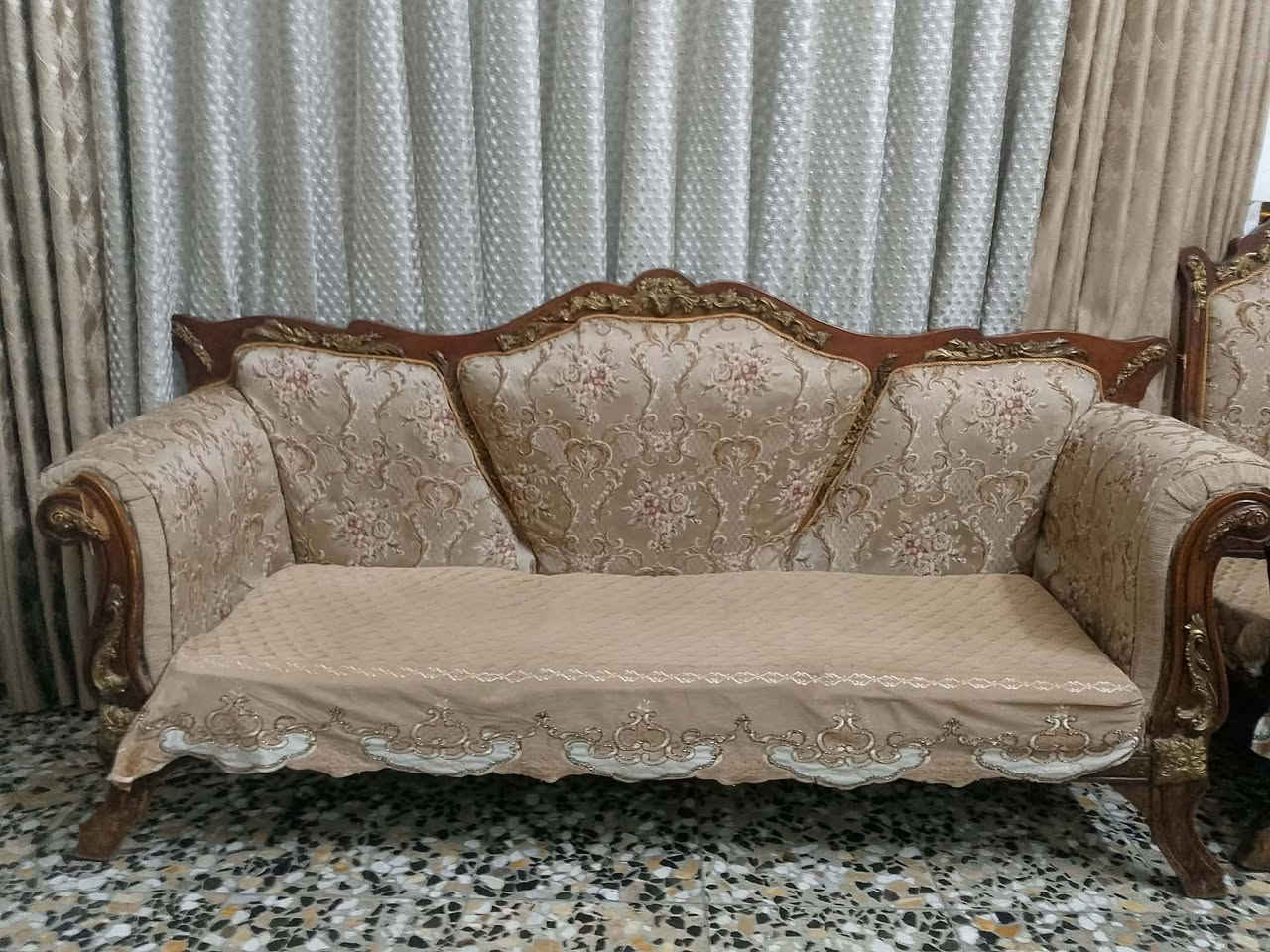 السلام عليكم تخم للبيع ٩مقاعد


**إذا كنت صاحب هذا الإعلان وتريد حذفه لأي سبب، رجاءا أرسل رسالة إلى الدعم الفني**