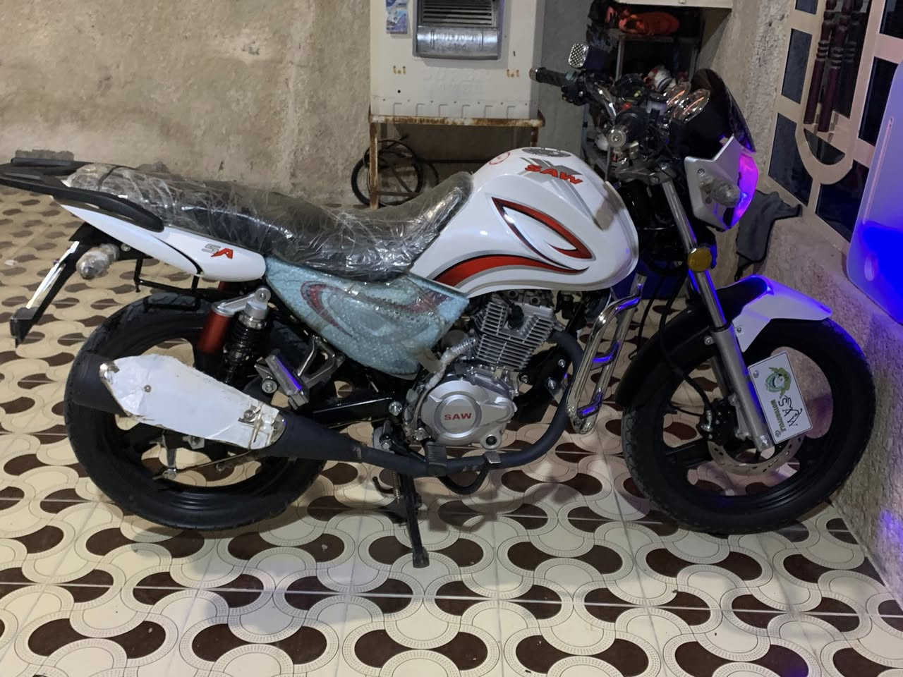 اسلام عليكم سنكي موديل ٢٠٢٥ الموطور استخدام قليل سويجات٢  او بصمات ٢   السعر مليون او ٦٥٠ او بي مجال قليل حك الجيه ***********
