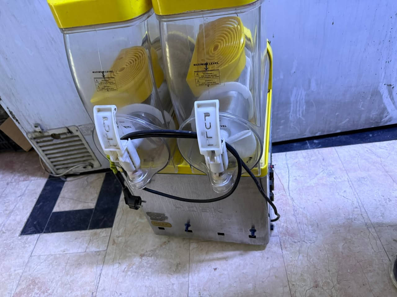 مكينة ازبري تركيةشغالة
سعر ٥٠٠الف وبيها مجال +964 773 122 5690


**إذا كنت صاحب هذا الإعلان وتريد حذفه لأي سبب، رجاءا أرسل رسالة إلى الدعم الفني**