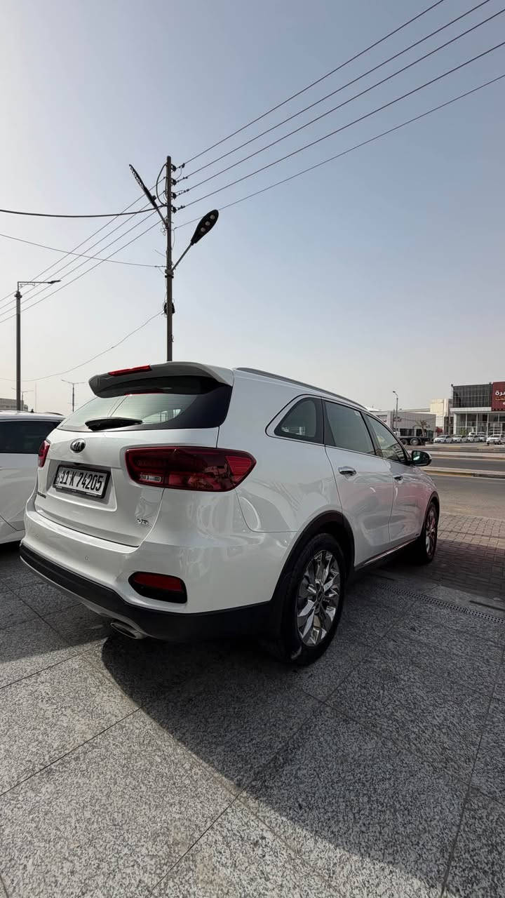 كيا سورنتو 2019 فول مواصفات  خليجي كفاله
السياره جديده
رقم بغداد الجديد سنويه 2031
تحويل مباشر.
•••
مواصفات
_ حجم محرك 6سلندر كفاله
_تحكم ستيرن
_كروز سرعه (تحكم سرعه بالستيرن)
_شاشه بلاديه لمس
_ شاشه ترحيب (((( اريل نفكيشن))))
يدات نيكل بلادي
 منظومه زنون بلادية
_لدات امامي خلفي ((((كتلوكات شركه كلهن موجودات))))
_ علامه سورنتو بالدوسه
_مري جانبيه شفط كهربائي
_كشنات جلدبلادي لونين 
_بصمه تشغيل + بصمه ابواب
_ أشاره ترحيب باليدات عند الاقتراب
_ كشنات كهرباء عدد 2
_ حساسات امامي وخلفي
_لايت ثلاث عدسات بلادي
_انظمه قيادة عدد 4
. 3 قطع تبريد
_سبعه راكب (((((دبل شباك)))))
_صندوق كهربائي 
بانوراما مو حديد
_ بردات خلفيه بلادي
_جام اتو+حاكيه بلوتوث
_ويل ستيل حجم 19 
_شحن واير ليس () ((((بطاريه جديده))))
_ سياره ماشيه 145  حقيقي شرط الفحص
_محرك كير كفاله عامه شرط من كلشي
مكان البصرة 
***********
*********** البصرة, العراق

