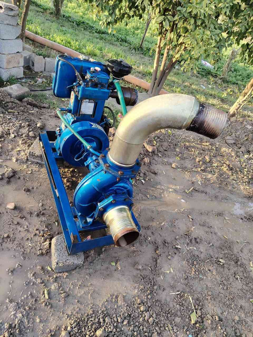 مضخه للبيع ٦في ٦ لستر كاز ١٢  حصان مشتقله اقل شهر المكان المشاهده ***********
