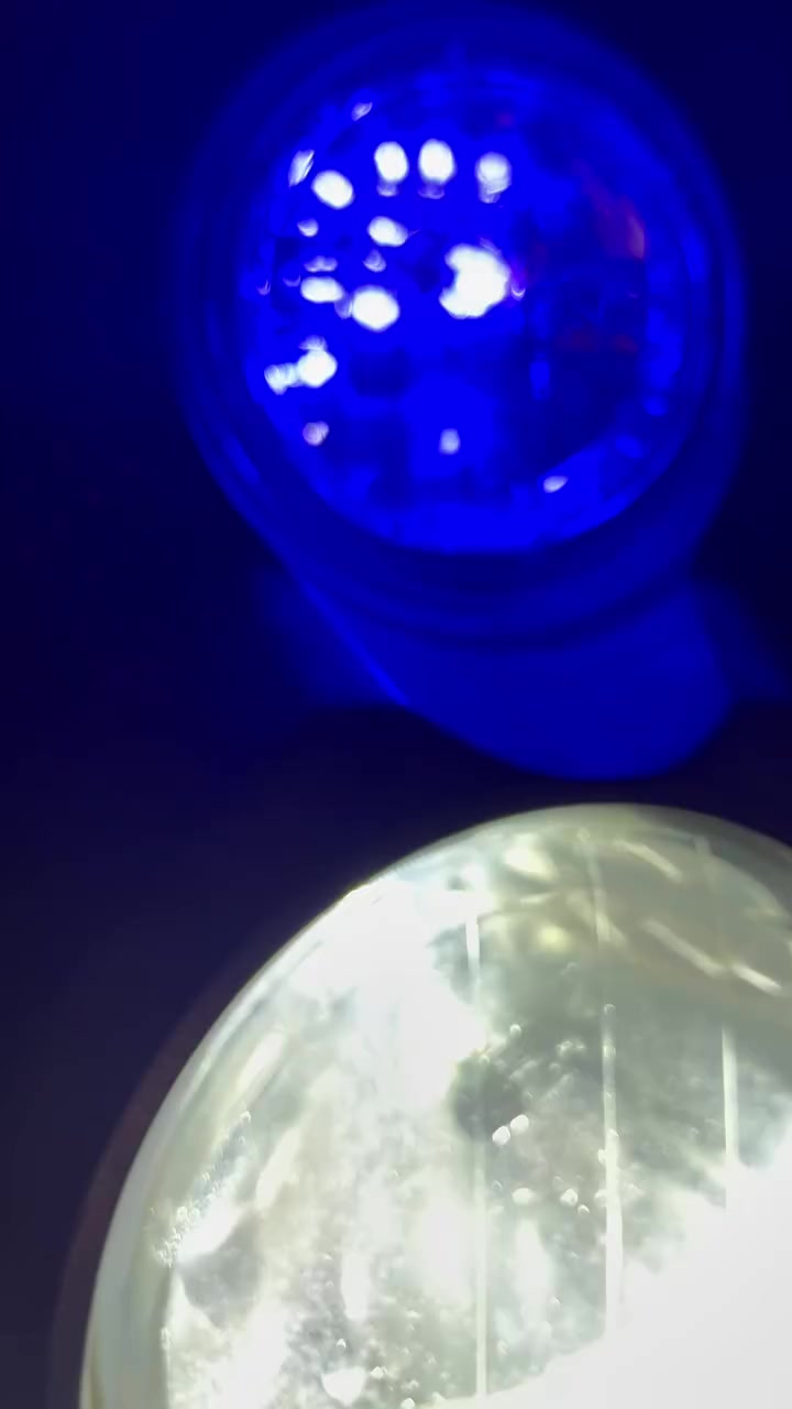 السلام عليكم دراجه سكنس جبلي دراجه رمبه لونها البلادي وردي بس انا مخلف الكفرات اسود طافي دراجه كلها بلاد صارلها 10 تيام من طالعه من الرمبه وصلها مال الشراء موجود مكانب بصره جمهوريه *********** 
ورايدها ب مليون و٣٥٠
