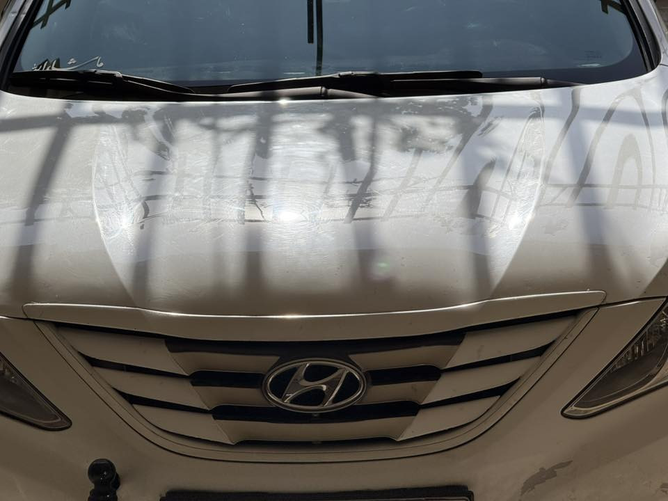 سوناتا 2011
فول مواصفات 
بصمات ابواب وصندوق 
تخم تايرات جدد 
الهزه كبل سبوع سويتها 
ارقام مسطره 
مرايات شفط 
المسجل شاشه  
بيها جاملغات الوره صبغ ويا التكم 
السعر 105 
العوان موصل 
رقمها اربيل 
رقم الهاتف ***********
