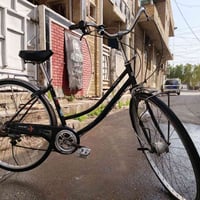 ، بايسكل بناتي قياس 27 باله رقم شاصي  بريكات امامي خلفي شغال لايت داين...