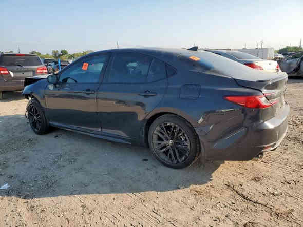 سلام عليكم 
تويوتا كامري هايبرد 2025 SE 
مده وصول شهرين 
السعر واصل بغداد بدون تصليح 177 وبيها مجال 
للاستفسار 
***********
بغداد حي جامعه نفق الشرطه شركه الناجح
